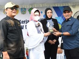 Usai Terima Bantuan 90 Mesin Pompa Air, Pertanian Sidoarjo Dapat Perhatian Khusus Komisi IV DPR RI
