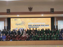 Optimalkan Layanan Asistensi WP Lapor SPT Tahunan, Kanwil DJP Jatim II Kukuhkan 474 Relawan Pajak dari 20 Kampus