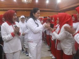 Ketua Umum YJI Annisa Pohan Yudhoyono Apresiasi Peran KJS dan KJR Sidoarjo Jaga Kesehatan Jantung