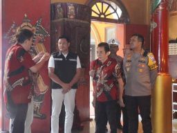 Pastikan Ibadah Imlek Aman, Plt Bupati Sidoarjo dan Forkopimda Kunjungi Klenteng di Sidoarjo Kota