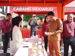 Kembangkan Pelaku Usaha Lokal Kota Delta, Plt Bupati Sidoarjo Dukung Pameran UMKM Bank Jatim