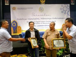 Sarasehan PWI Sidoarjo dan Komisi A DPRD Jatim, Ajak Kalangan Guru dan Masyarakat Perkuat Literasi Digital