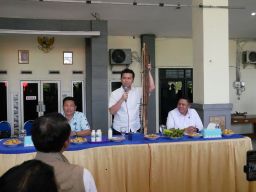 Disiapkan Pipa Gas, Usai Bupati Sidoarjo, Wagub Jatim dan Deputi KLHK Audiensi Bersama Produsen Tahu Tropodo Krian