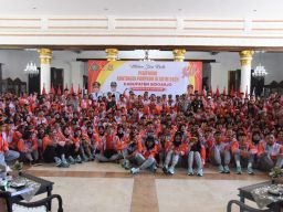 Poin Sementara Dibawa Surabaya, Atlet Porprov Jatim IX Dilepas Bupati Sidoarjo Didoakan Kiai Rebut Medali Emas
