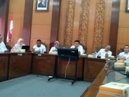 Tidak Ditemui Dewan, Aktivis Non Blok Audiensi dengan Bupati Sidoarjo Optimis Tak Ada PAK APBD Tahun 2025