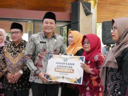 Tekan AKI, AKB dan Stunting, Subandi Dongkrak Honor Kader Kesehatan Dari Rp 50.000 Jadi Rp 100.000 Per Bulan