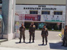 Prihatin Kerusuhan dan Jalankan Instruksi Ketua Umum GP Ansor, Banser Sidoarjo Amankan 3 Obyek Vital di Kota Delta