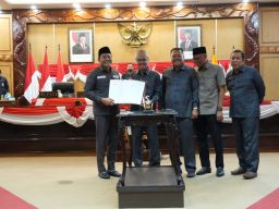 Berpatokan Hasil Konsultasi, Bupati﻿ dan Pimpinan DPRD Sidoarjo Sepakat Sahkan Perda P-APBD 2025