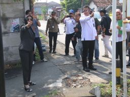 Urai Kemacetan Perlintasan KA Gelam, Usulan Pemkab Sidoarjo Soal Perlebar Jalan Direspon Kemenhub RI Segera Dikerjakan
