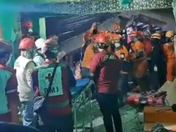 Jeritan Hati Puluhan Wali Santri, Mulai Tak Makan Selama 3 Hari hingga Minta Bantuan Presiden untuk Percepatan Evakuasi