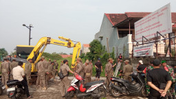 Belum Penuhi Kewajiban, Pemkab Sidoarjo 2 Kali Gagal Bongkar Tembok Pembatas Perumahan Mutiara Regency