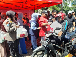 Berkah Akhir Ramadhan, DNY Skincare Bagi Ribuan Bingkisan Lebaran untuk Kaum Disabilitas, Anak Yatim dan Dhuafa