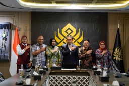 Wabup Sidoarjo Mimik Idayana dan Rahmat Muhajirin Temui Menteri Kebudayaan Siap Kembangkan Budaya Lokal
