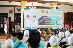 Pesannya Jaga Kesehatan dan Doakan Sidoarjo, 1.239 CJH Diberangkatkan Wabup Mimik Idayana dari Pendopo