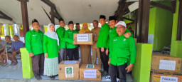 Baca juga : Aksi Peduli Sesama, Fraksi PKB DPRD Sidoarjo Salurkan 22 Kardus Baju Layak Pakai ke Liponsos Bersamaan Harlah ke 28