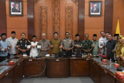 Diberi Deadline, Sidoarjo Tabuh Genderang Perang Lawan Pekat, Toko Miras dan Prostitusi Terselubung Pun Siap Disikat