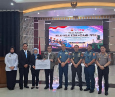Wujud Nyata Jiwa Patriotik, Ketua PII Sidoarjo Sukses Ikuti Diklat Lemhannas RI Sekaligus Hibahkan Lampu Sorot Bandell
