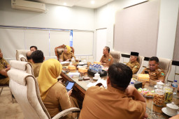 Baca juga : Atasi Penumpukan Sampah di Sungai Sukodono, Wabup Sidoarjo Siapkan Solusi Jangka Pendek hingga Bangun TPS3R