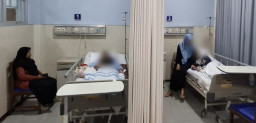 Kambuh Usai Keracunan MBG, Alami Trauma Makanan 45 Santri di Sidoarjo Kembali Dilarikan Lagi ke RSUD dan RSI Siti Hajar