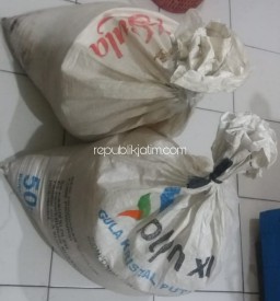 Karung Gula Dicoblosi, Juragan Rugi Belasan Juta Sopir Dijebloskan Tahanan