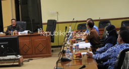 Berdalih Banyak Pegawai Pensiun, Dinas PUBM dan SDA Sidoarjo Lamban Tangani Kerusakan Jalan