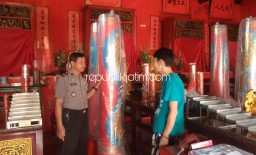 Jelang Imlek, Polisi Sterilisasi Sejumlah Klenteng di Sidoarjo