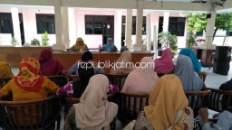 Cegah Stunting Sejak Dini, Puluhan Kader Kesehatan Desa di Tanggulangin Dibina