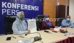 Merugikan Pendapatan Negara Rp 2,6 Miliar, Tiga Tersangka Pengguna Faktur Palsu Diserahkan JPU Kejari Sidoarjo