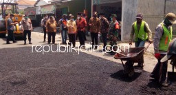 Gus Muhdlor Minta Camat Segera Perbaiki Jalan Rusak Gunakan Dana PIWK Rp 40 Miliar