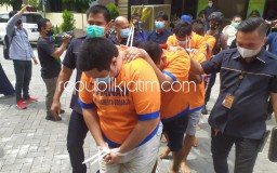 Satuan Reskrim Polresta Sidoarjo Gagalkan Pengiriman 33.000 Baby Lobster Ilegal di Bandara Juanda