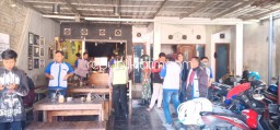 Perangi Corona, Petugas Gabungan Bubarkan Kerumunan Warga di Sejumlah Warkop