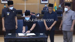 Fraksi DPRD Sidoarjo Soroti Mulai Kurang Cermatnya Penganggaran hingga Soal Layanan Digital dan Betonisasi