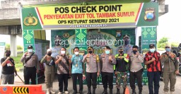 Keselamatan Pengendara Prioritas di Pos Penyekatan Keluar Masuk Sidoarjo