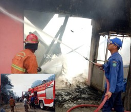 Diduga Elpiji Bocor, RM Padang di Sidoarjo Ludes Terbakar