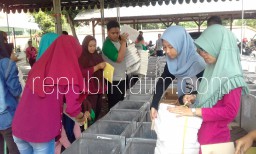 KPU Sidoarjo Mulai Distribusikan Logistik Pilgub Jatim