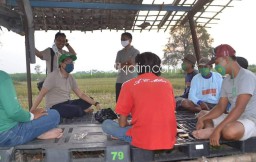 Dua Musim Tanam Gagal Panen, Petani Sambat Gus Muhdlor