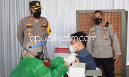 Kapolresta Sidoarjo Cek Pelayanan Gerai Vaksin Presisi untuk Vaksinasi Warga Secara Gratis