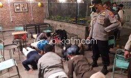 Operasi Yustisi Sasar Kafe dan Warung di Sidoarjo, Temukan Banyak Pelanggar Jam Malam