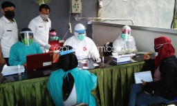 Dijatah 50 Kuota, Puskesmas Wonoayu Mulai Layani Rapid Test Gratis Untuk Pelajar