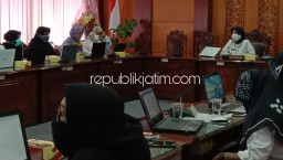 Pemkab Sidoarjo Luncurkan 22 Layanan Cetak Mandiri Perizinan dan Pelayanan Desa Serta Kecamatan Lewat Sipraja