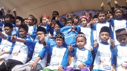 300 Bocah Khitan Massal dan 400 Peserta Pengobatan Gratis di STIKES Balongbendo