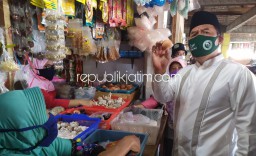 BHS - Taufiq Siap Jadikan Pasar Tempat Belanja Nyaman, 11 Komoditas Harus dari Sidoarjo Sendiri