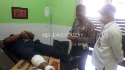 Motor Verza Lawan Roda Tiga, Korban Patah Kaki dan Tangan