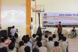 KPU Sidoarjo Sosialisasi Pemilu Sasar Pemilih Pemula di Smamita