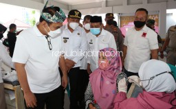 Wamendes PDTT Pastikan Vaksinasi Bagi Warga Pedesaan, Wabup Optimis Sidoarjo Layak Masuk Level 1 PPKM