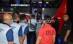 Kanwil Kemenkumham Jatim Migrasi 34 WBP Risiko Tinggi Ke Nusa Kambangan
