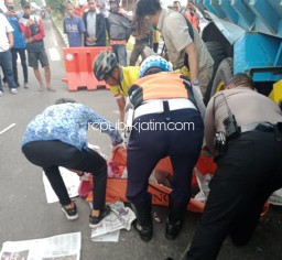 Perempuan Asal Kebonsari Tewas Diseruduk Truk di Traffic Light Candi