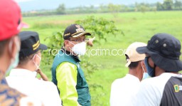 Bupati Sidoarjo Dongkrak Produktifitas Lahan Pertanian 23 Hektar yang Mangkrak Selama 7 Tahun di Krembung