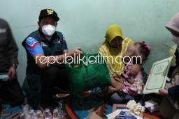Wabup Sidoarjo Merasa Iba Lihat Dua Bocah Penderita Hidrosefalus dan Epilepsi di Waru
