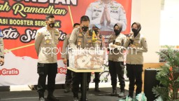 Jelang Lebaran Target Vaksin Booster di Sidoarjo Capai di Angka 22,96 Persen, Hadiah Umroh Diraih Warga Lamongan